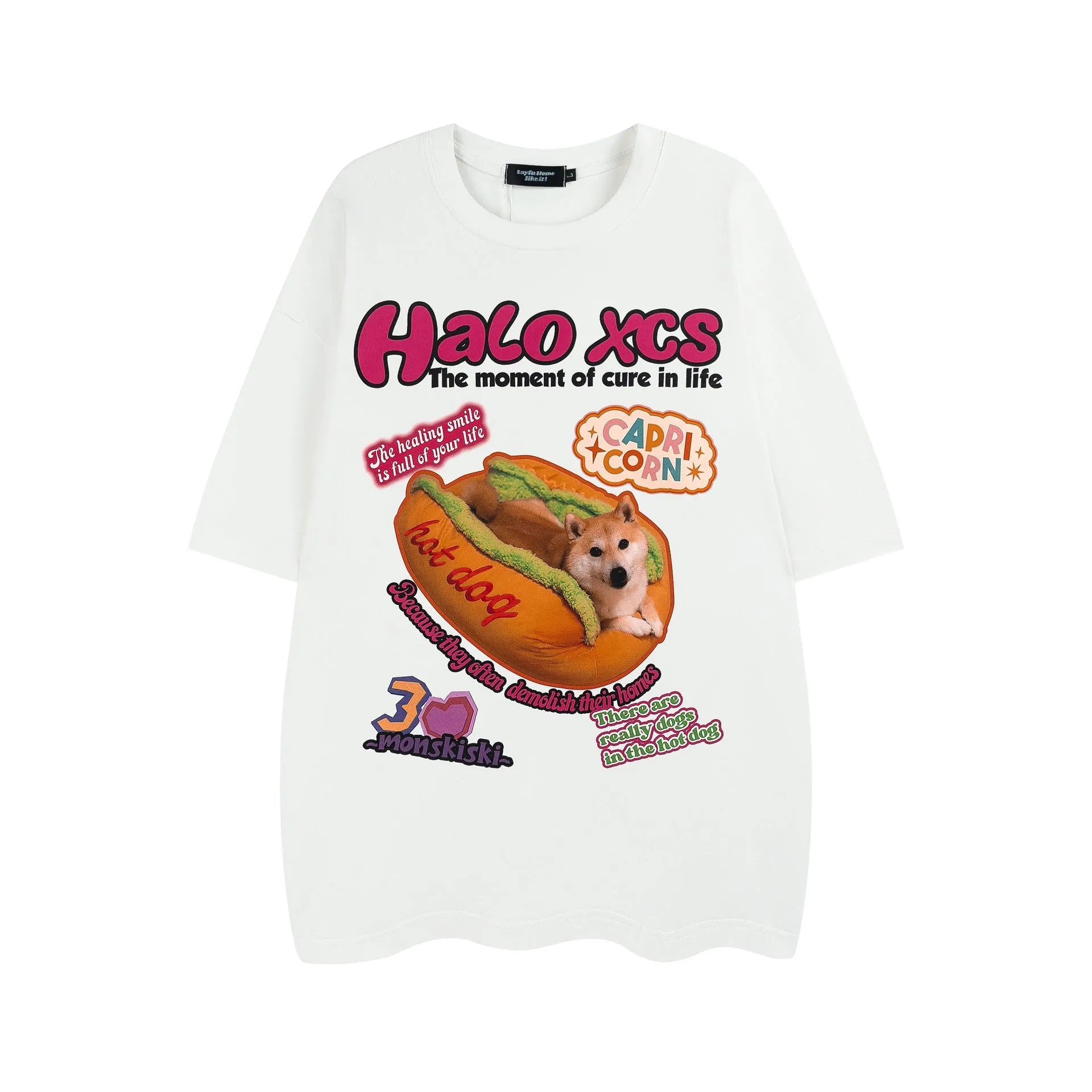 White cartoon hamburger and dog print on a loose-fit cotton T-shirt.