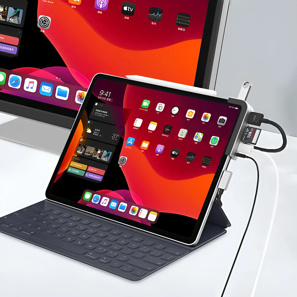 Silver aluminium USB-C docking station for iPad Pro with HDMI port and SD card reader