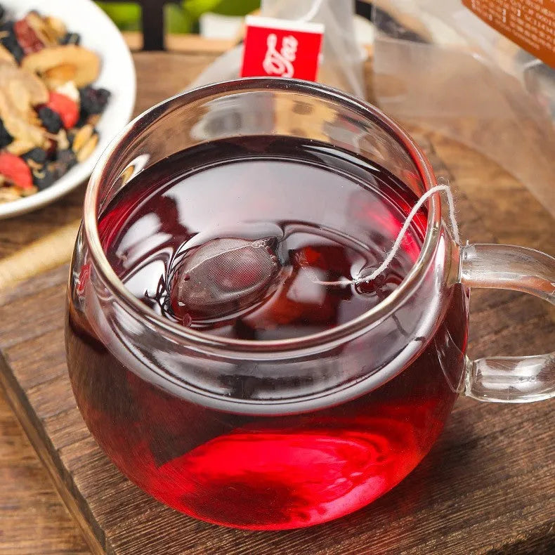 Pack of Ginseng Black Wolfberry Tea showing 40 individual 5g sachets for male vitality support.