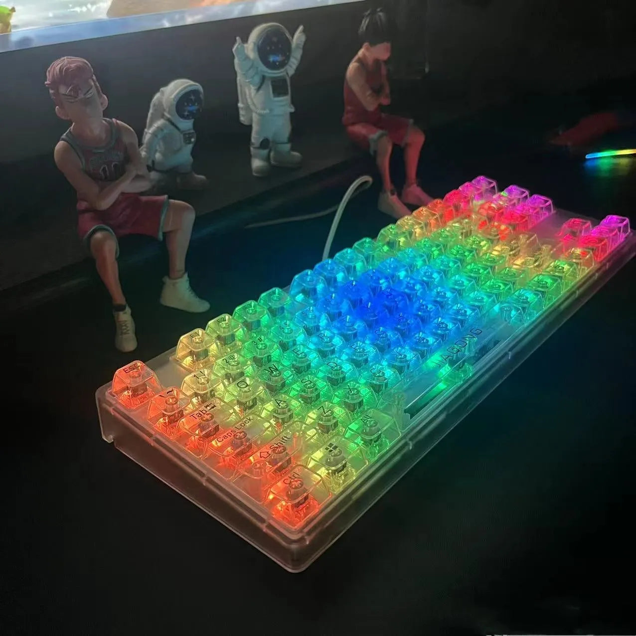 132 transparent plastic mechanical keyboard keycaps arranged in full set layout