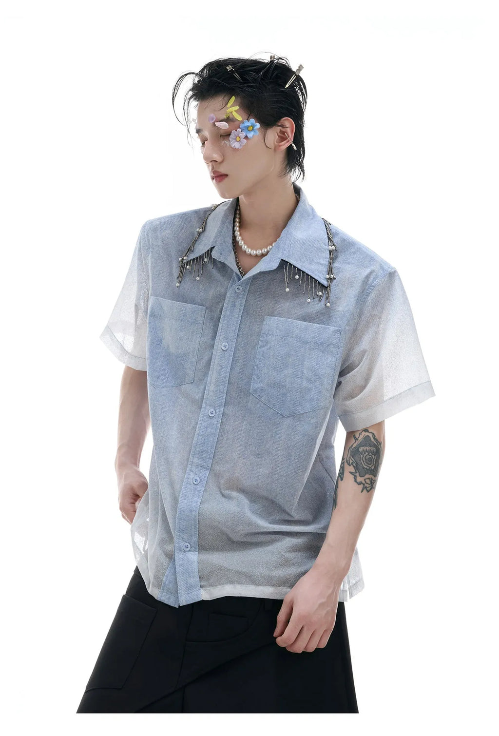 Men's blue and white gradient loose fit shirt with quilted texture and short sleeves