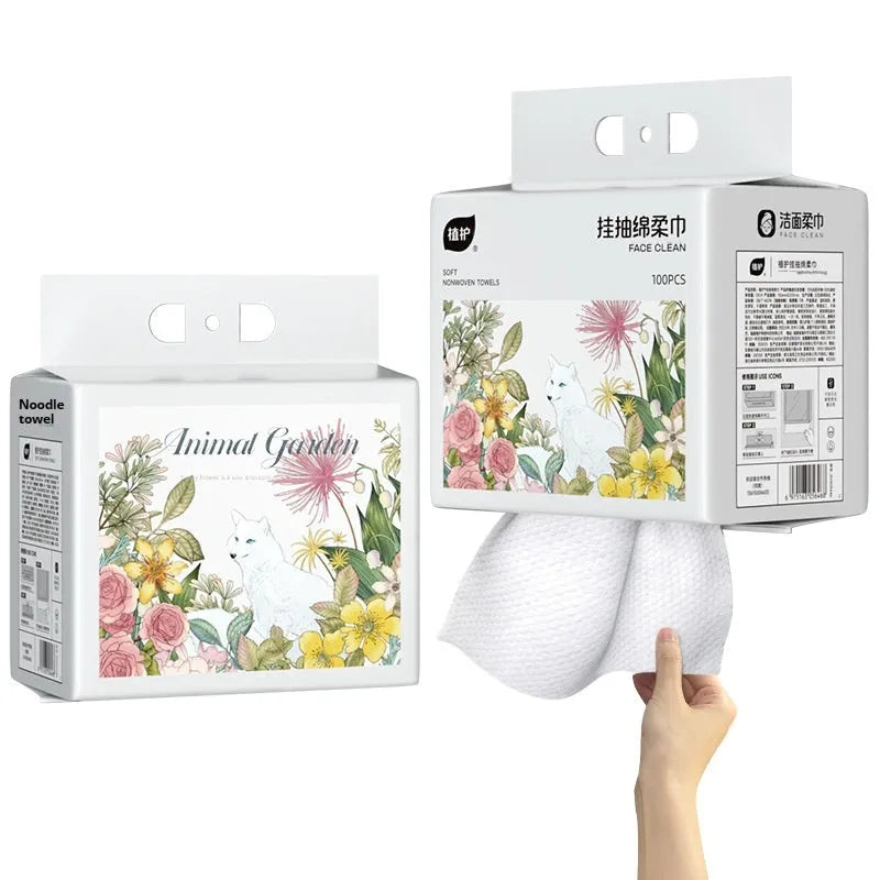 Disposable hanging roll of thick face cloths with 100 sheets in viscose-polyester blend