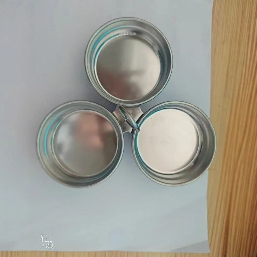 Mini stainless steel egg steamer kitchen appliance in round or heart-shaped design for boiling eggs