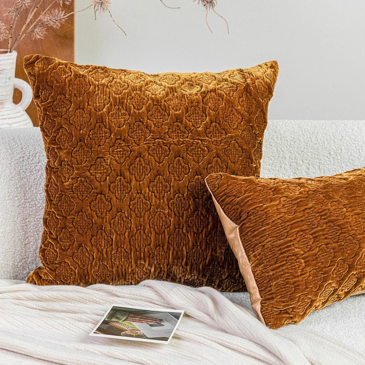 Brown gold antique style three-dimensional quilted cushion pillow with Chinese design