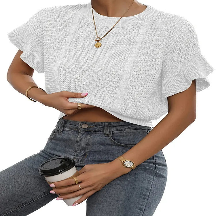 Twisted string pattern knitted pullover with ruffled short sleeves and round neck in loose fit