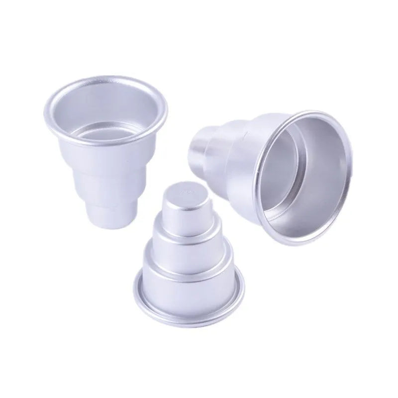 Silver aluminium alloy cake mould set with three graduated sizes for layered baking