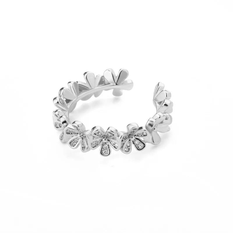 Copper petal forest ring with micro-inlaid zirconia rose design, adjustable open mouth, platinum colour, for women.