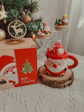 Santa Claus ceramic cup soy wax aromatherapy candle in creative gift box with strawberry Santa design measuring 10x7x10.5cm