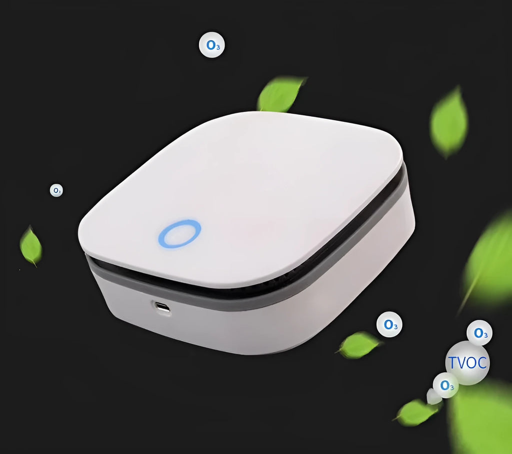 White USB-powered air purifier with negative ion sterilisation for car and small space use