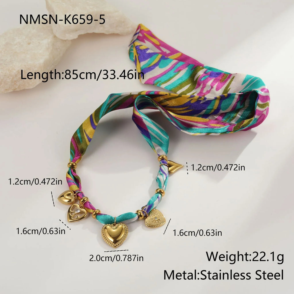 Women's stainless steel necklace with geometric pendant and 18K gold plating