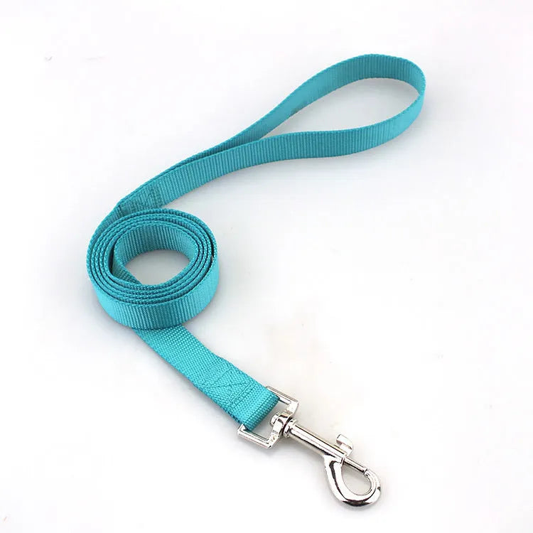 Solid colour dog lead rope in hand-holding loop design with various colour options displayed