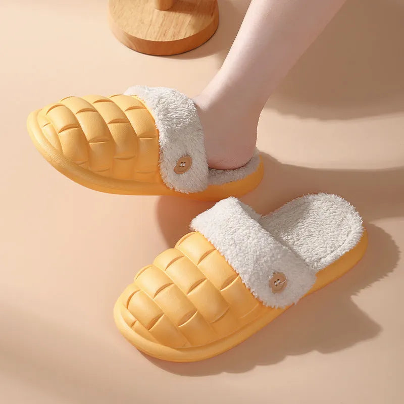 Plaid EVA slippers with detachable plush lining in multiple colours for women