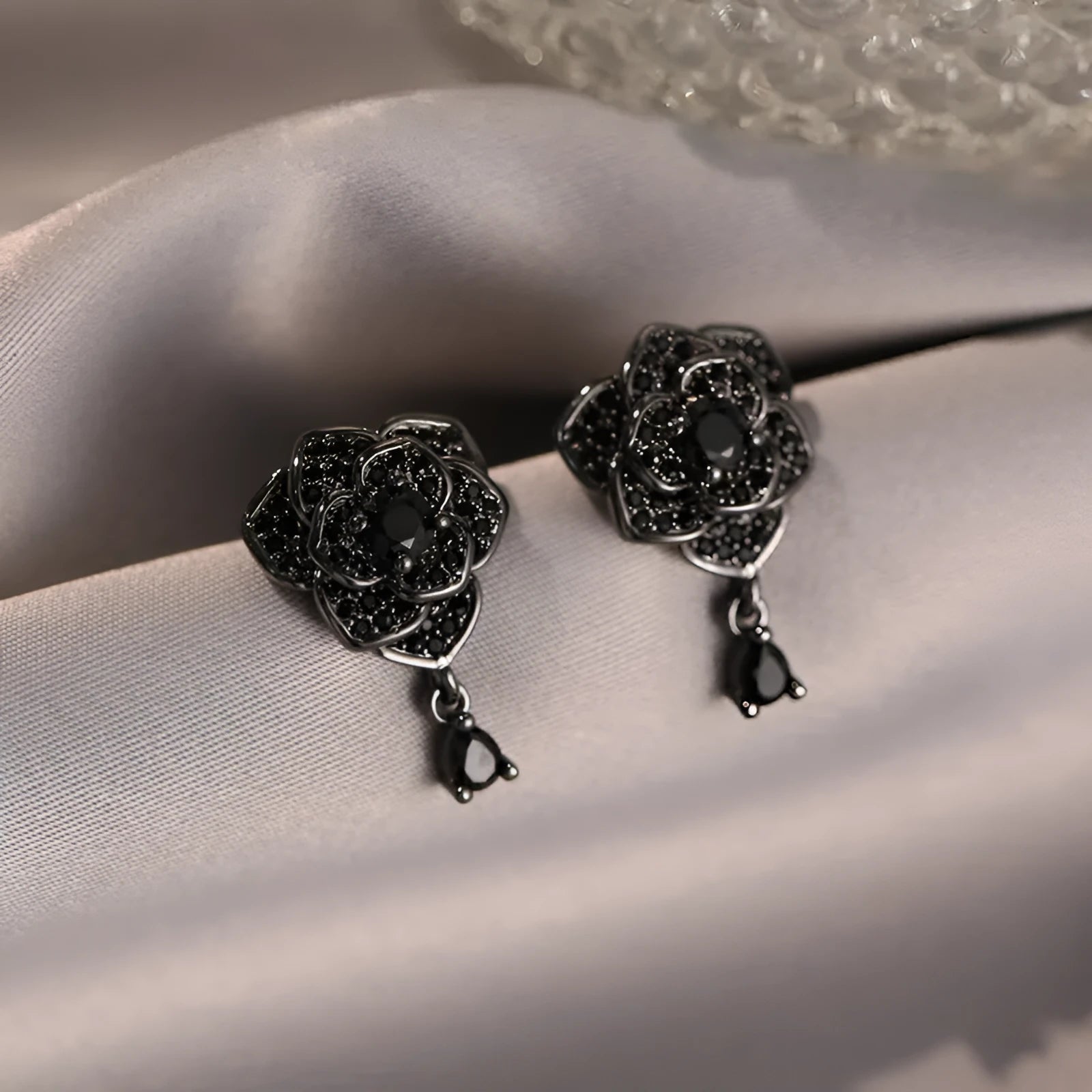 Black rose zircon floral stud earrings with 18K gold electroplating