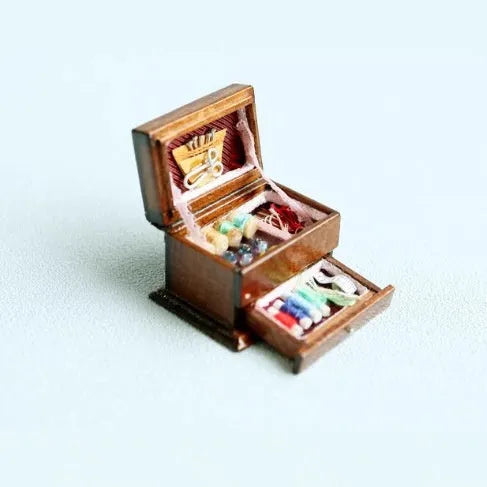 Small wooden vintage sewing machine ornament with double layer design on birch wood