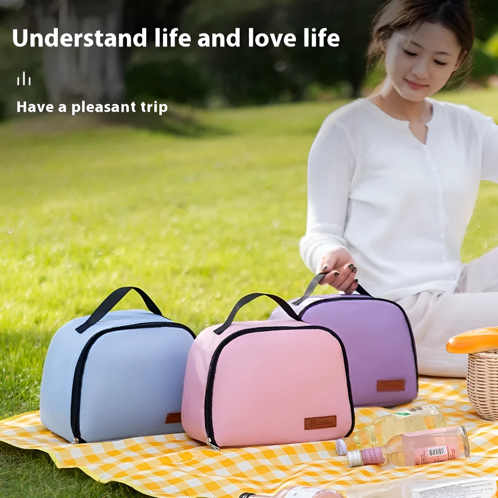 Insulated lunch box bag in textured cloth with large capacity for food preservation