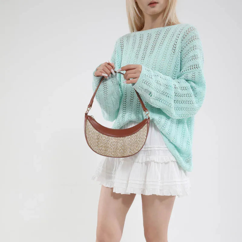 Straw dumpling-shaped crossbody bag with sandwich pocket in black, green, brown or white colour options