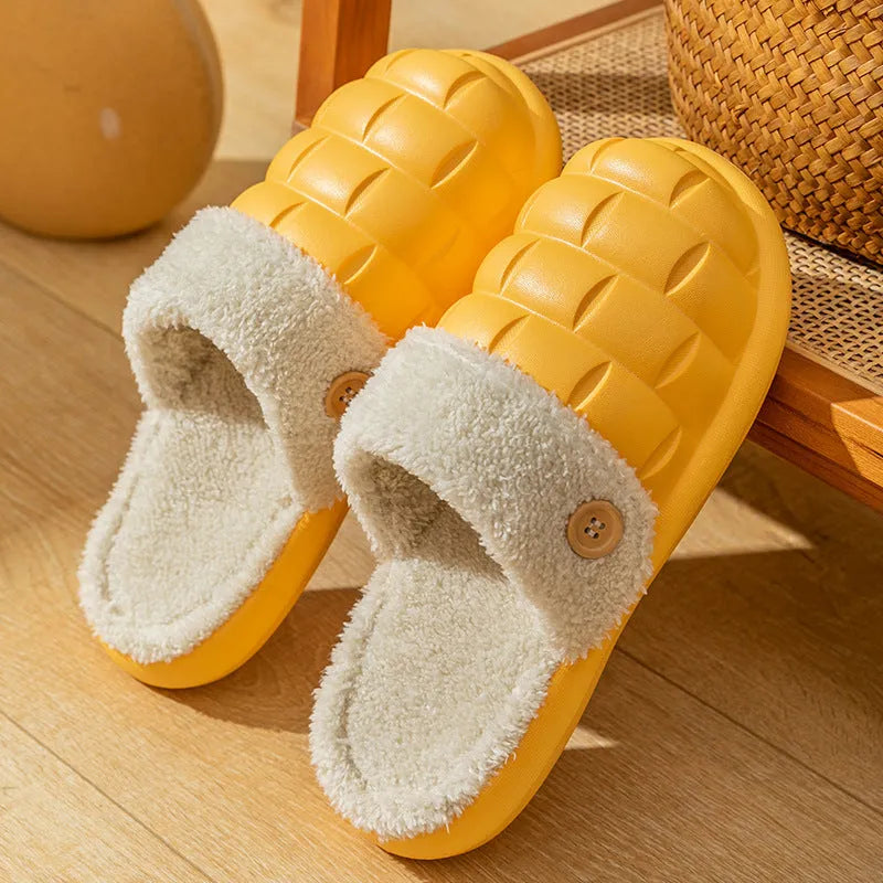 Plaid EVA slippers with detachable plush lining in multiple colours for women