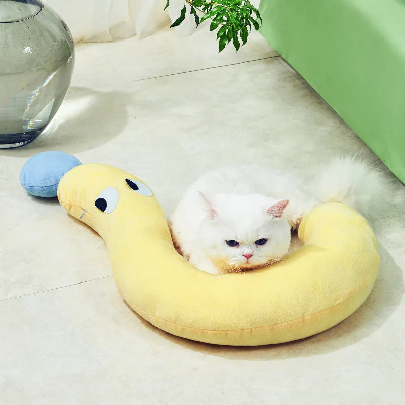Blue and yellow pet sleeping pillow measuring 62cm by 39cm for cats and dogs