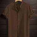 Men's casual solid colour polyester stand collar short sleeve loose fit shirt in khaki