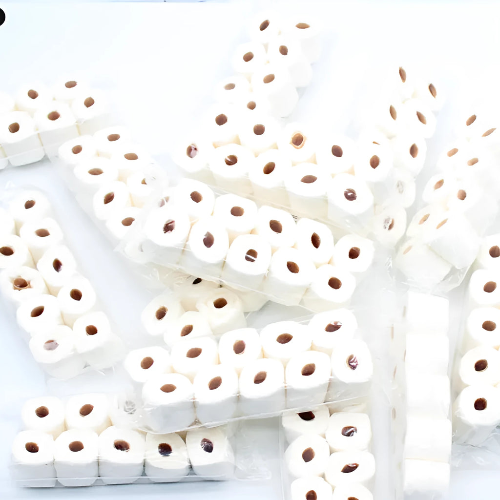 Simulated tissue roll paper toilet paper model for children's pretend play, 30x15x80mm dimensions