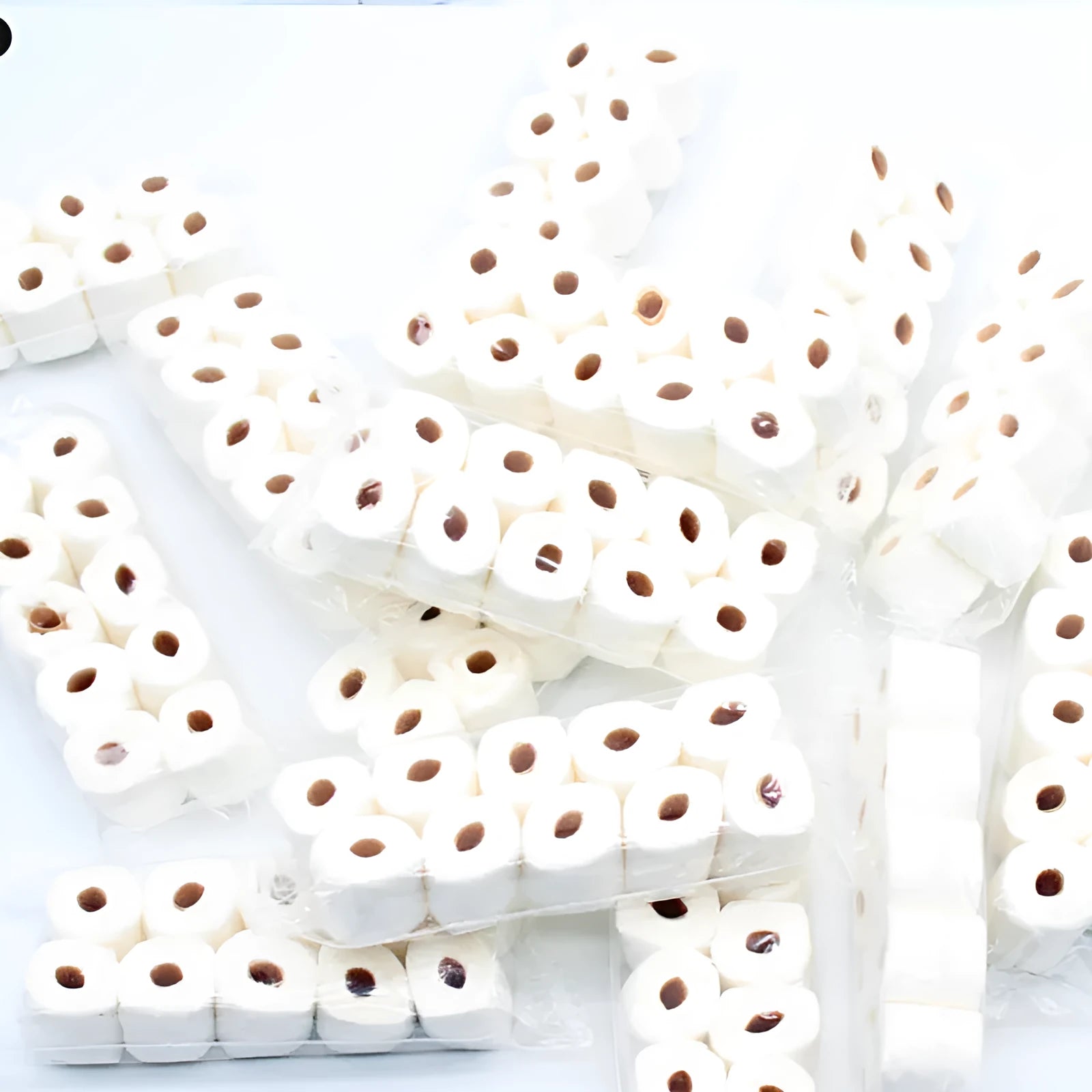 Simulated tissue roll paper toilet paper model for children's pretend play, 30x15x80mm dimensions
