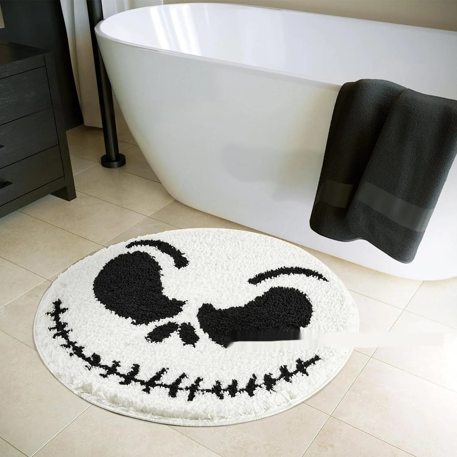 Round Christmas-themed carpet on floor, available in 60cm and 80cm sizes.