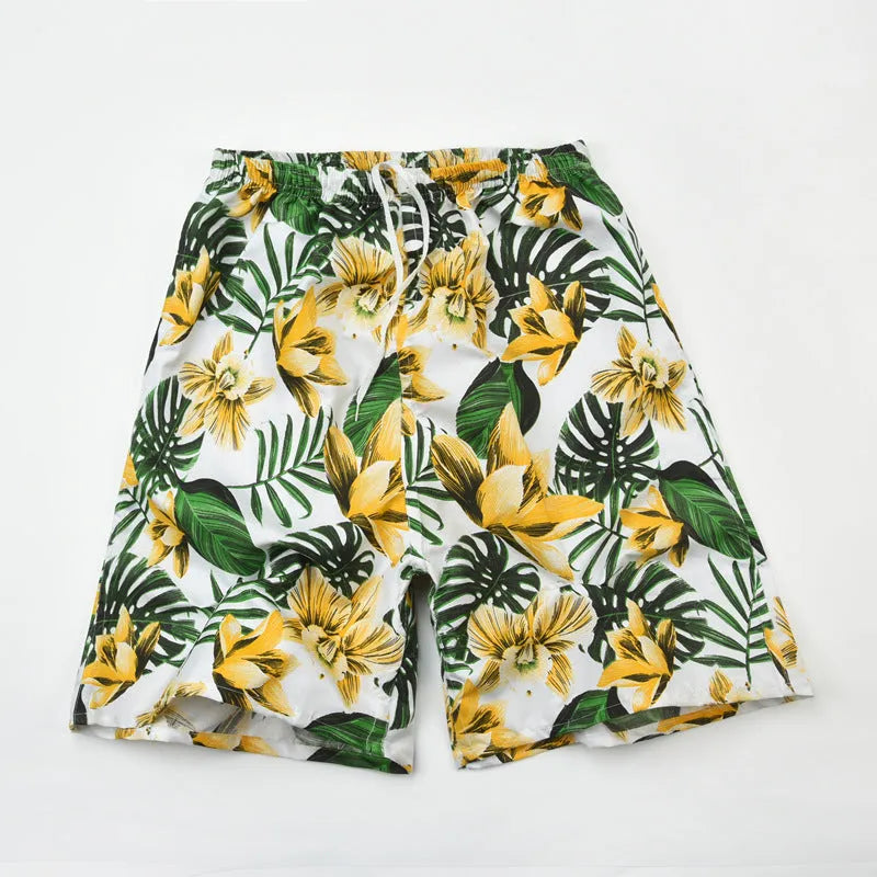 Men's floral printed swimming trunks with five-point design in quick-dry polyester material