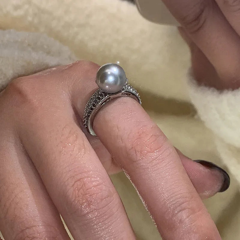 Adjustable copper open finger ring with geometric black pearl design