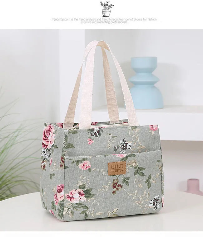 Women's printed canvas shoulder bag with aluminium frame in horizontal square shape