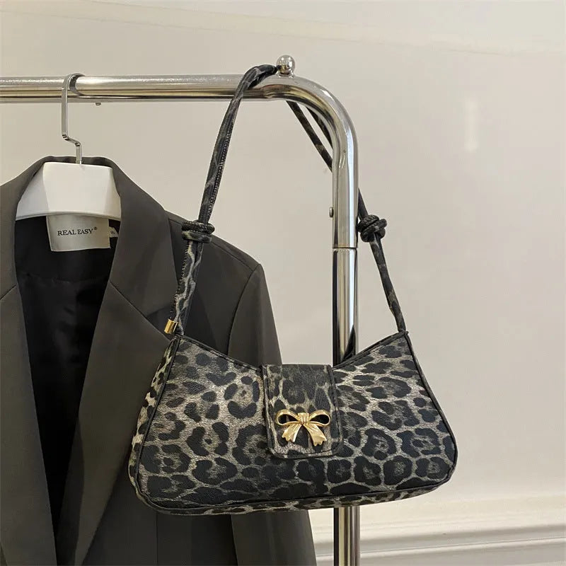 Women's casual large capacity PU handbag with sandwich pocket in neutral colour
