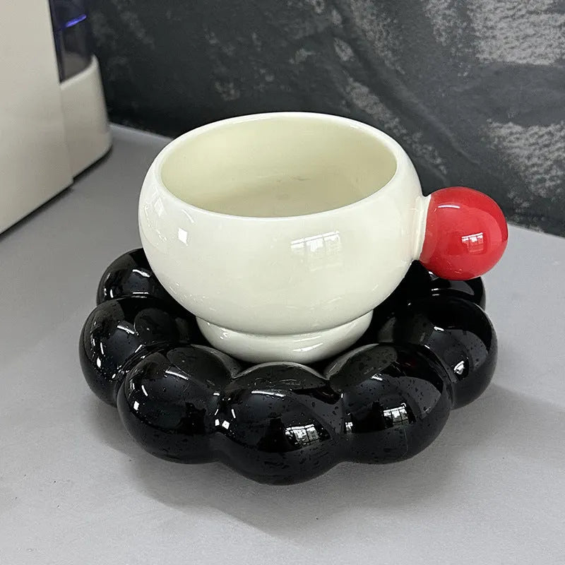 Ceramic coffee cup and dish set in Nordic simple style, 250ml capacity, high temperature resistant.