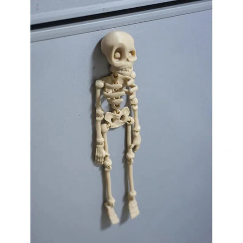 3D printed skull ornament 18cm high in various colours including luminous green and bone color for modern art decoration