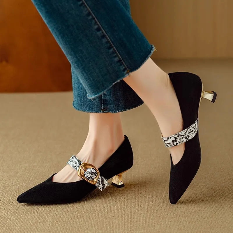 Women's black French pointed high heels with stiletto heel and buckle fastening