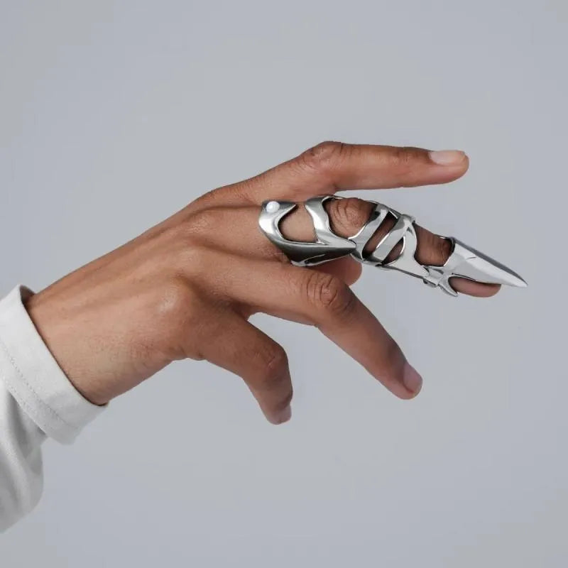 Silver alloy punk armour fashion ring finger stall