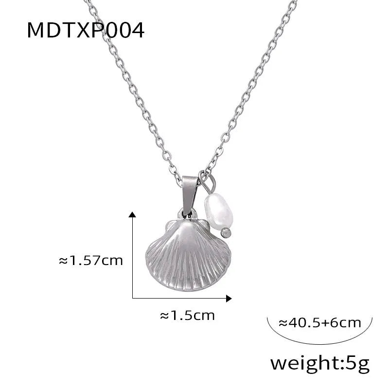 French vintage women's pendant necklace with freshwater pearl beads on titanium steel O-chain