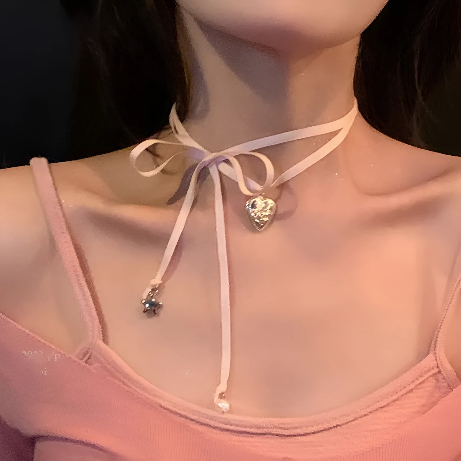 Women's ribbon love pendant necklace with electroplated finish on alloy clavicle chain