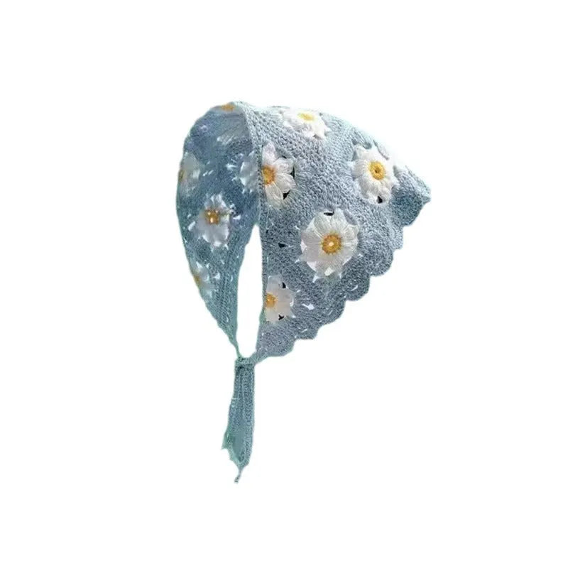 Women's cotton triangle shawl with floral French retro pattern in daisy design colours