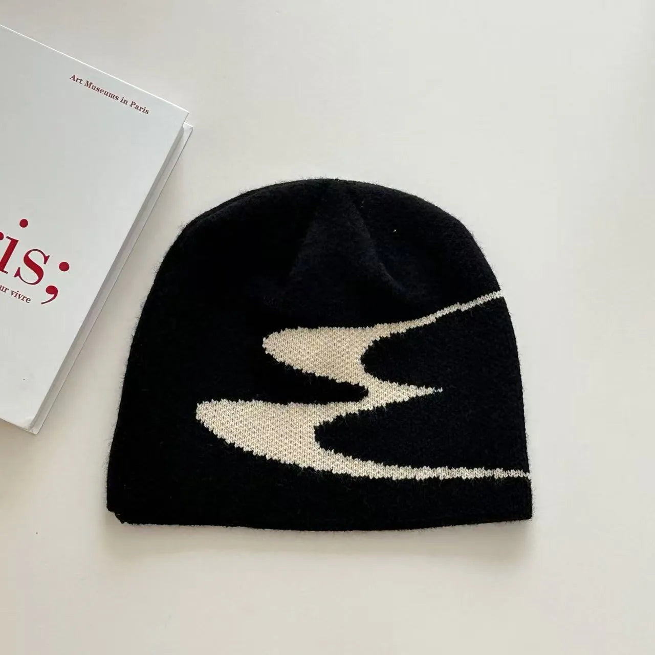 Unisex acrylic beanie hat in black, grey or white for autumn and winter wear