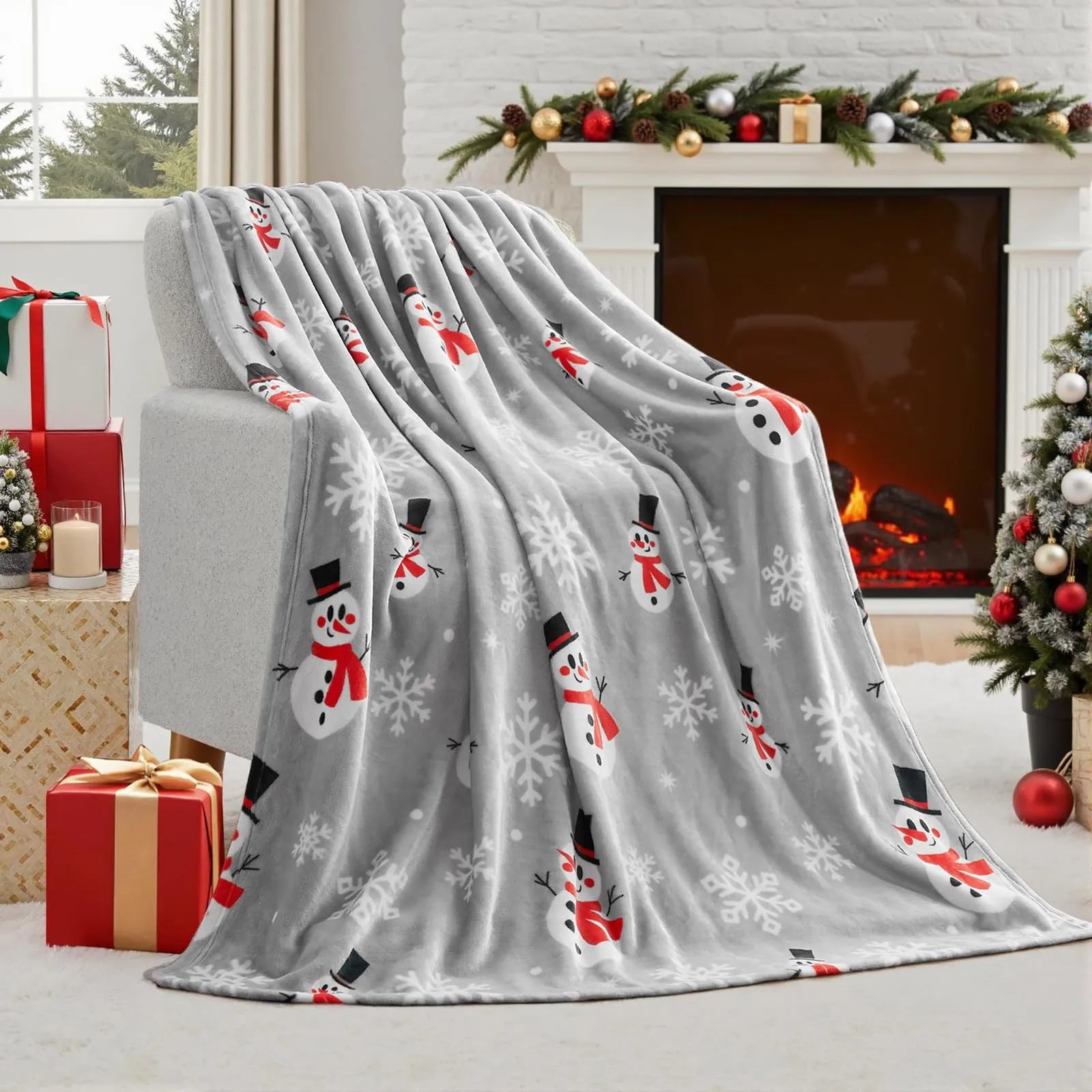 Christmas blanket in soft flannel and warm plush fabric with American style design