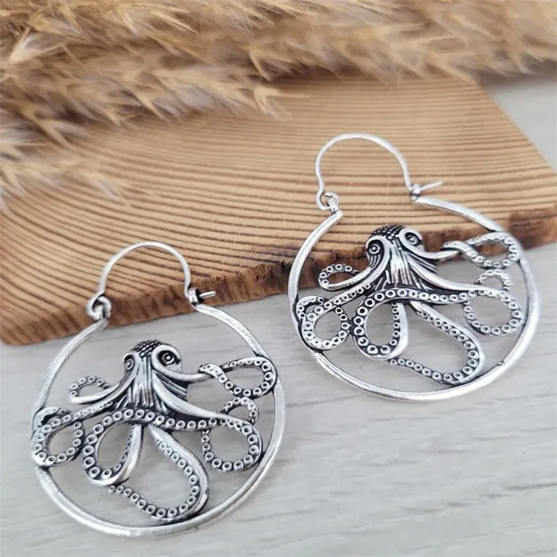 Vintage octopus earrings antique silver finish zinc alloy animal zodiac design