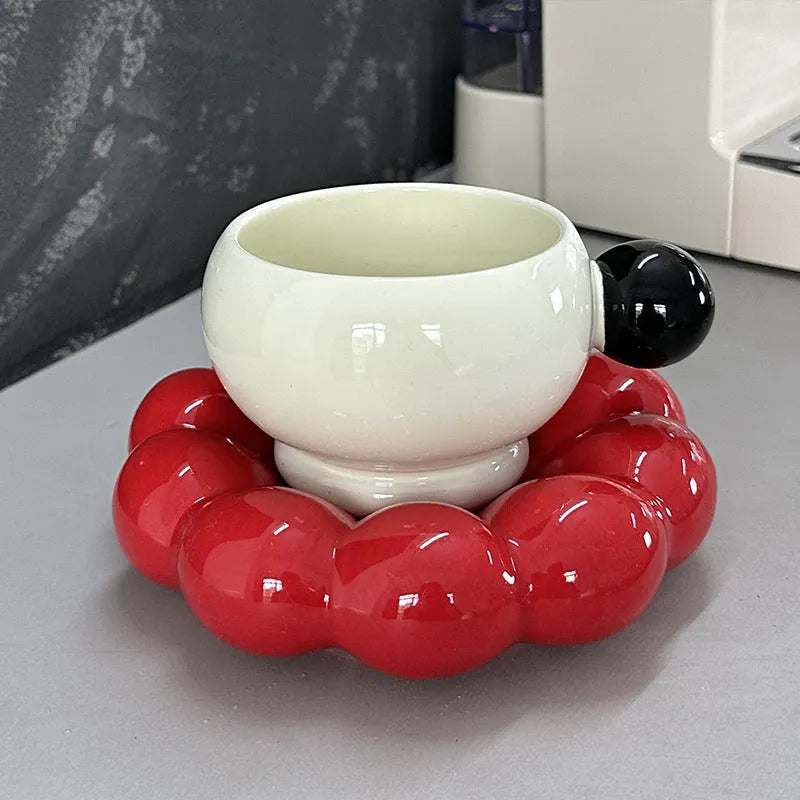 Ceramic coffee cup and dish set in Nordic simple style, 250ml capacity, high temperature resistant.