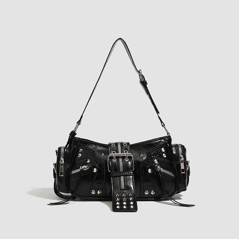 Black European American retro oil wax leather handbag with three-dimensional dumpling shape and shoulder strap