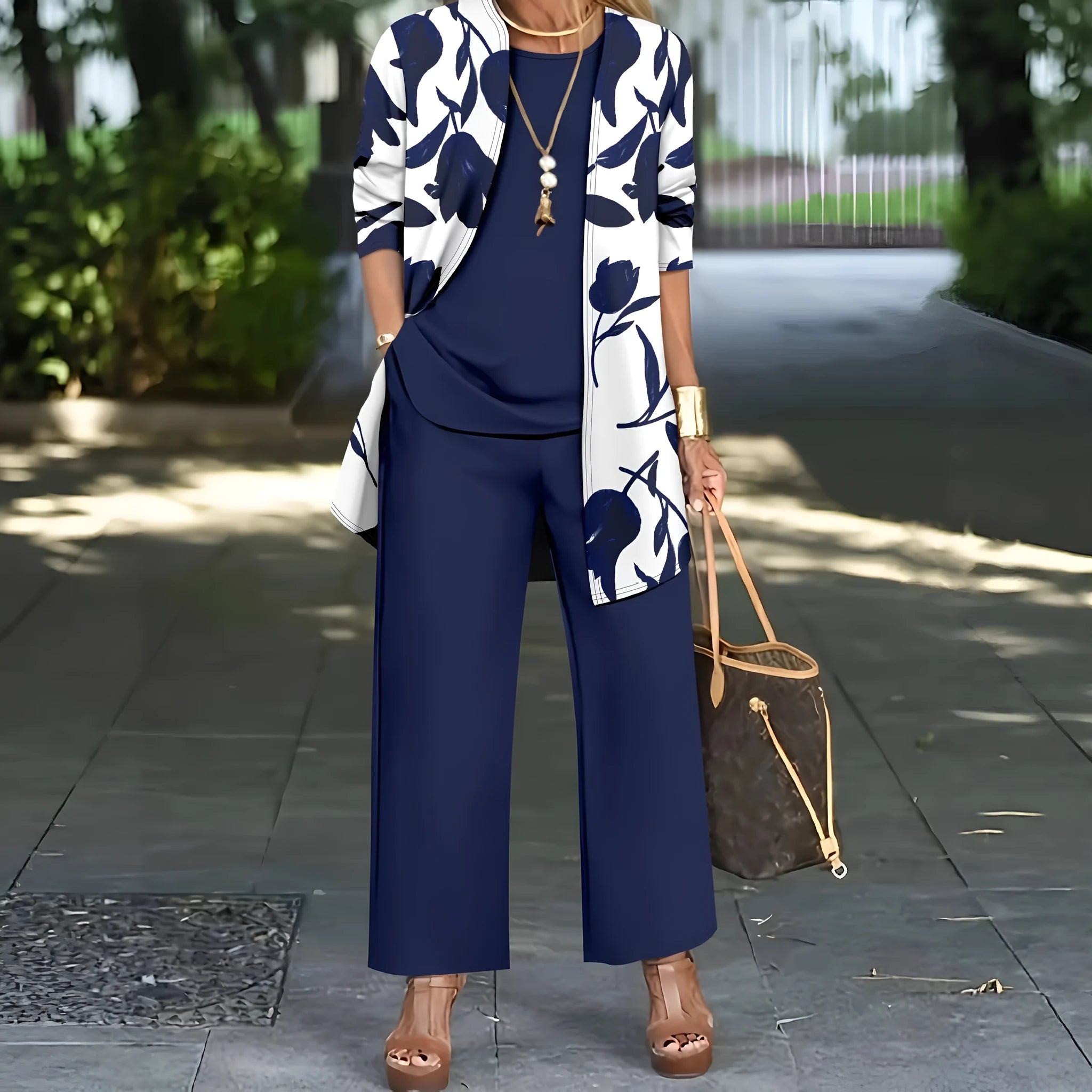 Women's three-piece casual suit in blue with coat, vest, and trousers, Japanese Korean style.