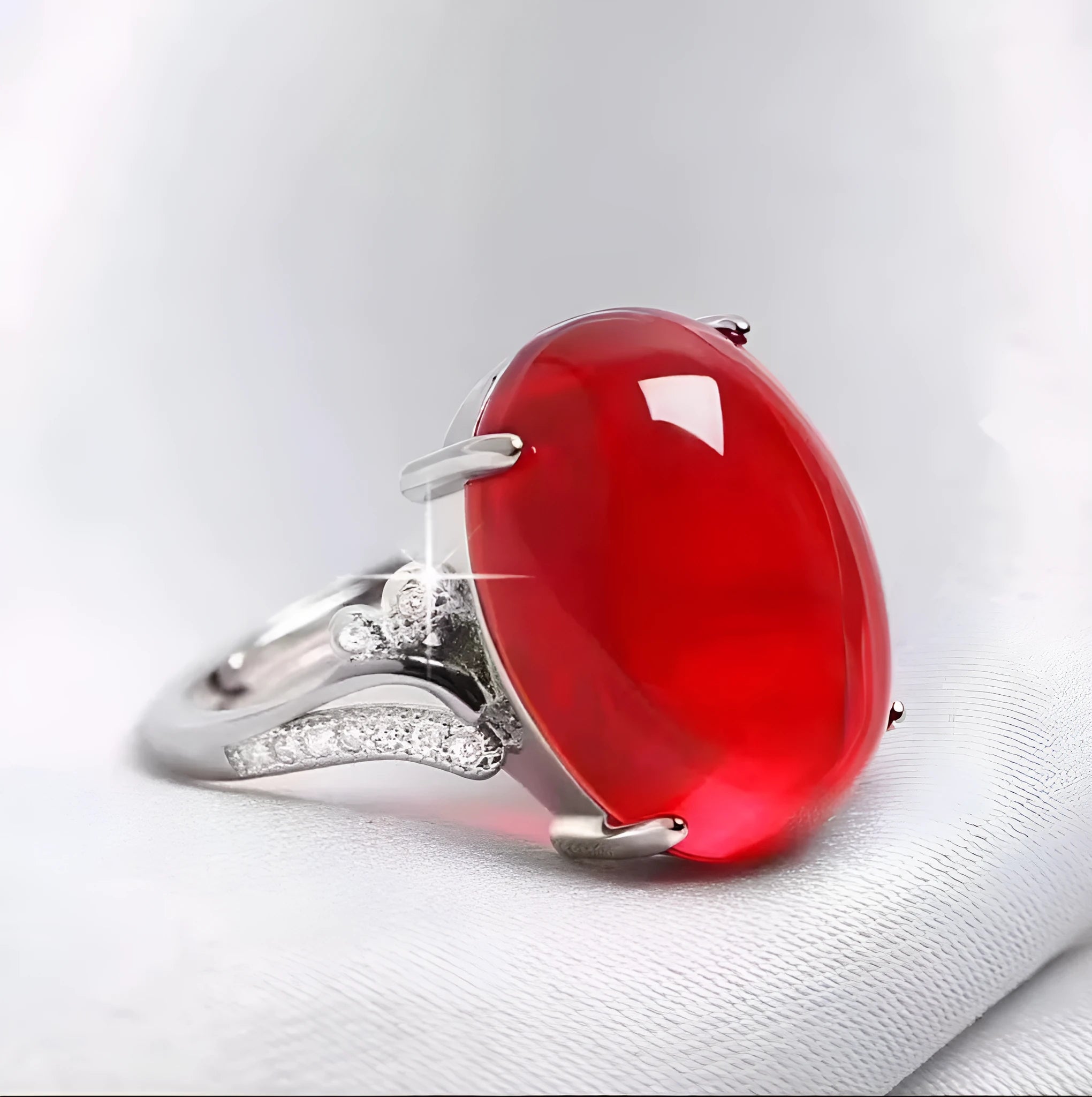 Women's adjustable natural sapphire ring in geometric design with five colour options