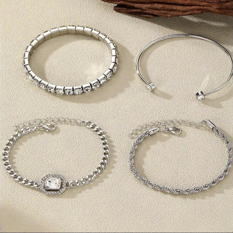 Women's retro geometric metal chain bracelet four-piece set in gold or silver alloy finish