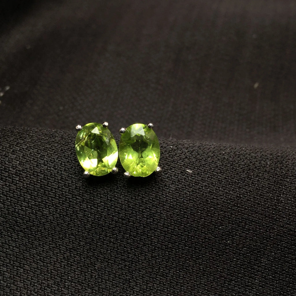 Natural grass green olivine faceted stud earrings in S925 silver, oval stone 6x8mm