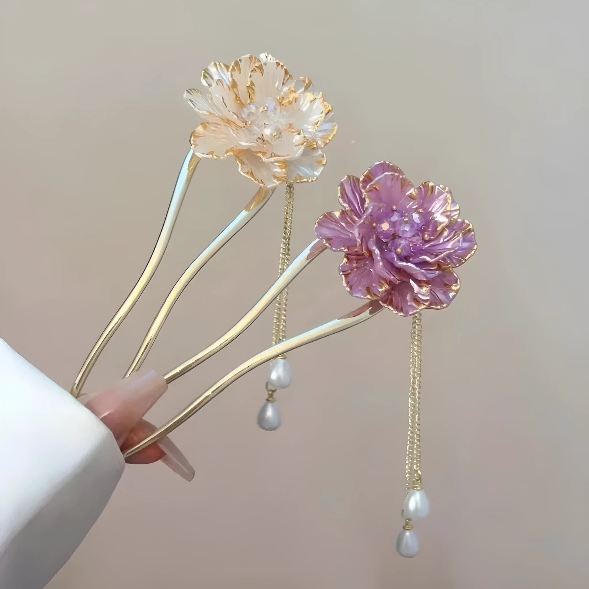 Purple and white peony flower tassel U-shaped hairpin with alloy construction