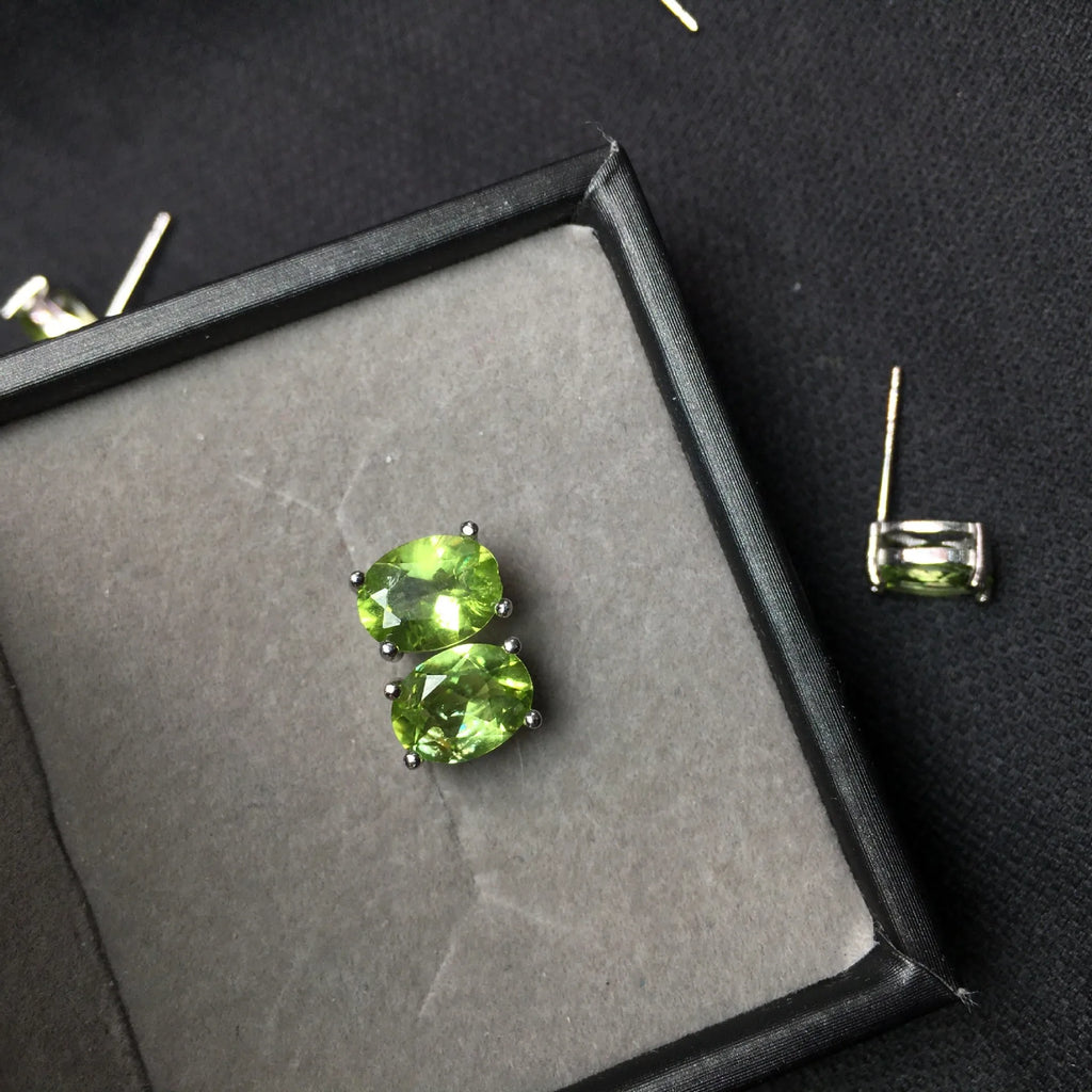 Natural grass green olivine faceted stud earrings in S925 silver, oval stone 6x8mm