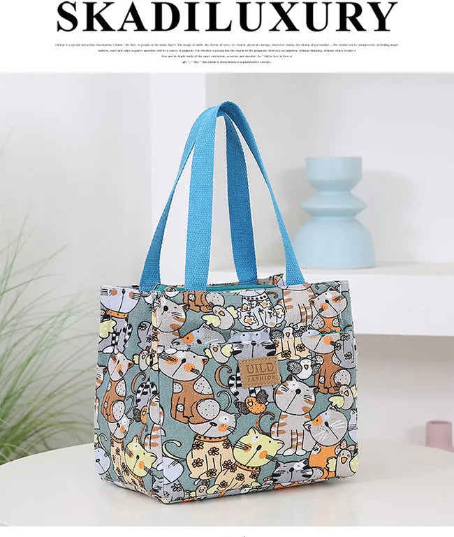 Women's printed canvas shoulder bag with aluminium frame in horizontal square shape