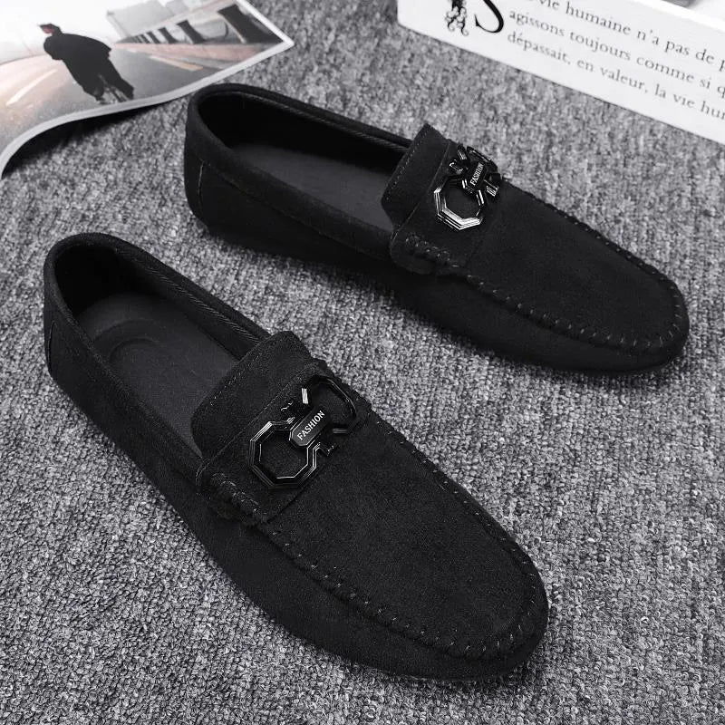 Men's black and grey breathable casual shoes with suede upper and rubber sole